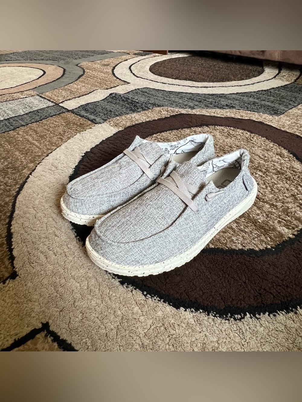 Women’s Hey Dude  Wendy Linen Slip On Loafers Size 7